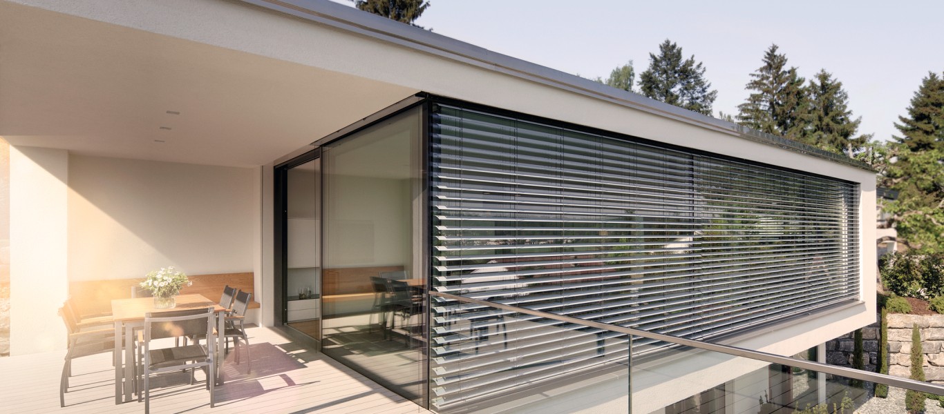 warema-raffstoren-35287v4-1366x600-xl
